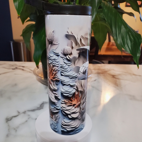 3D Sea Turtle Art 20oz Tumbler with duo lids 🎉sale - Picture 7 of 11